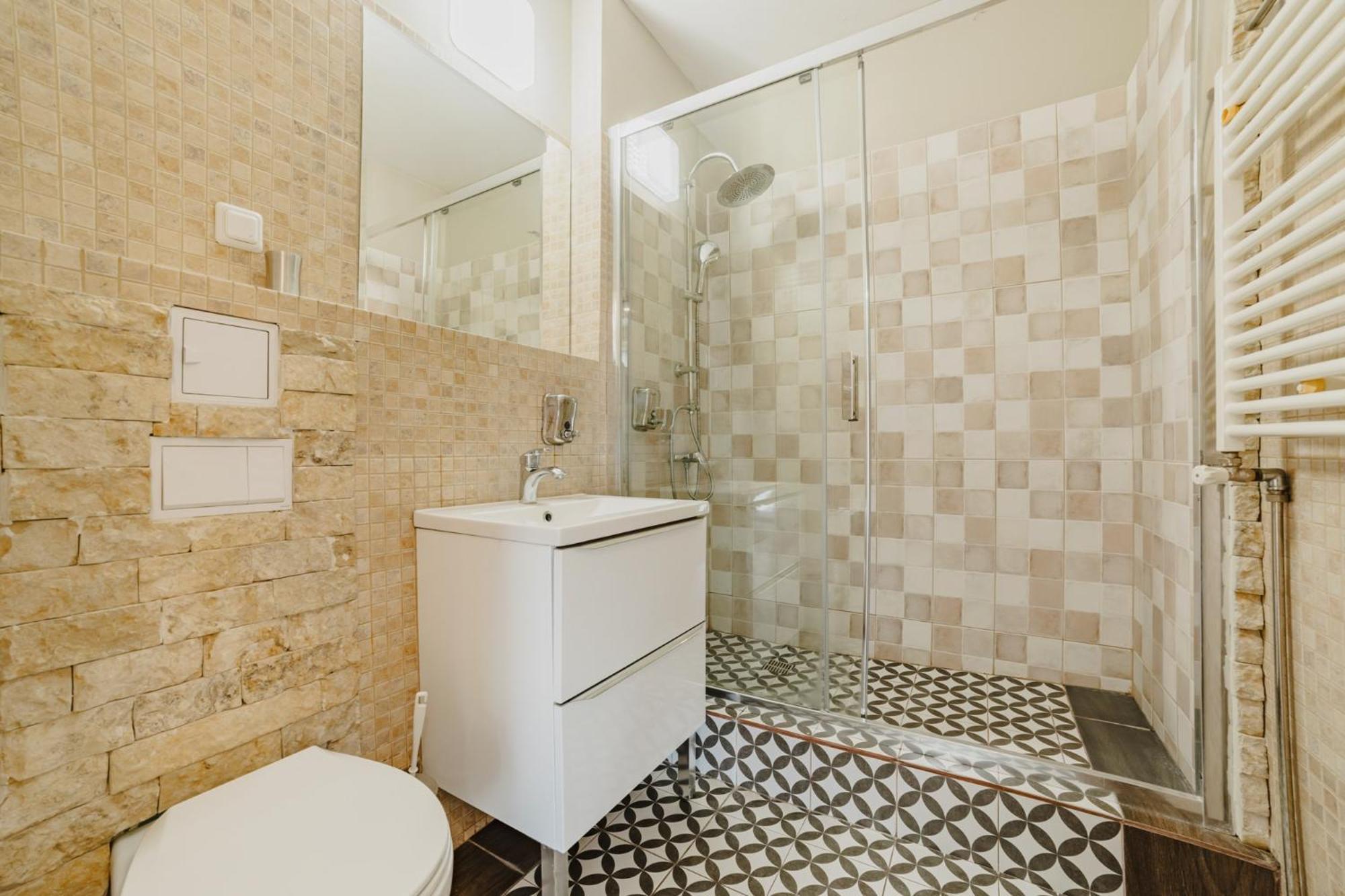 Romantic Jacuzzi Belleview Studio シナヤ エクステリア 写真